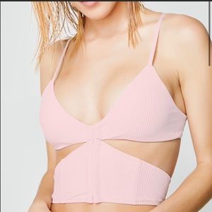 Frankies bikinis cut out top in light pink